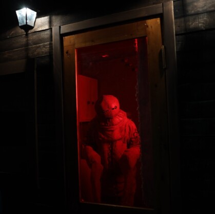 Дом в конце улицы. Добро пожаловать на квест «Дом в конце улицы» в городе Тюмень! Приготовьтесь к погружению в мир, где реальность переплетается...