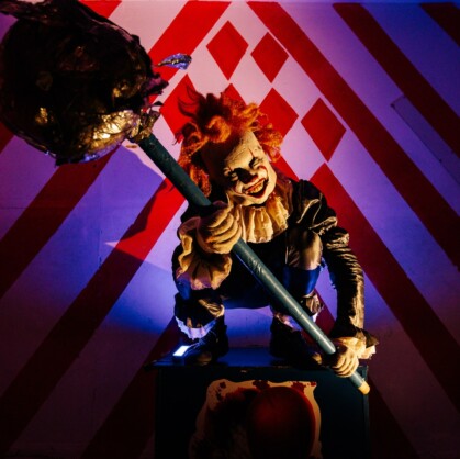 Оно «Возвращение». Добро пожаловать на квест «Оно «Возвращение» в городе Чебоксары! Вы — Клуб неудачников, группа друзей, которые всегда держались вместе, несмотря на все трудности и страхи. Теперь перед вами стоит самая страшная и...