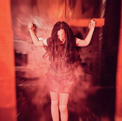 Сайлент Хилл. Добро пожаловать на квест «Сайлент Хилл» в городе Чебоксары! Вам предстоит погрузиться в кошмар, который породил маленький городок. Раскройте тайны пожара, поймите, почему город стал магнитом для грешников, и, самое главное, найдите...