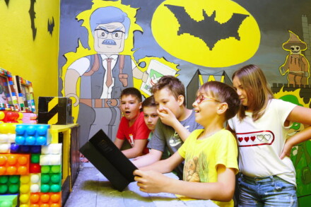 иллюстрация 1 для квеста Лего Бэтмен: Джокер атакует Уфа
