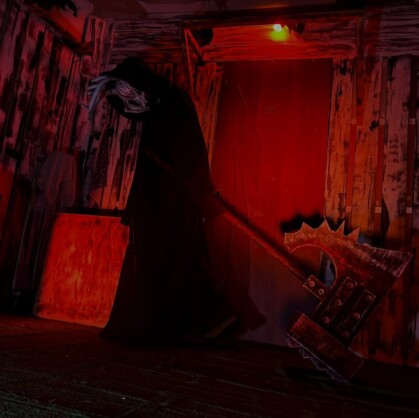 Поворот не туда. Добро пожаловать на квест «Поворот не туда» в городе Волгоград. Готовьтесь к динамичному перформансу с несколькими уровнями страха. Выбирайте уровень до начала игры, он определит контактность и появление персонажей. Этот квест не...