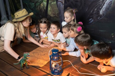 иллюстрация 3 для квеста Дино-шоу Барнаул