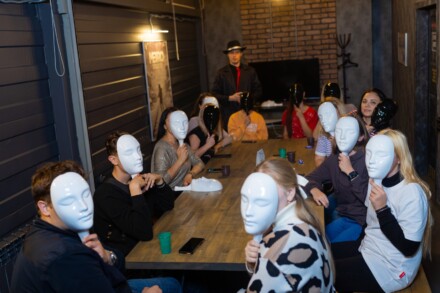 иллюстрация 3 для квеста Мафия Барнаул