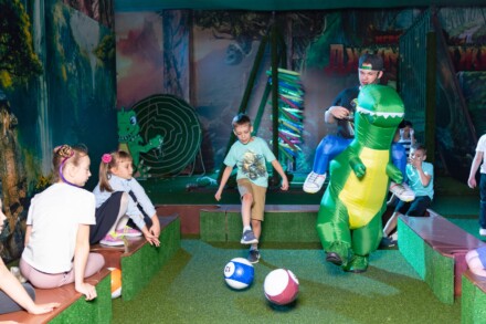 иллюстрация 1 для квеста Дино-шоу Барнаул