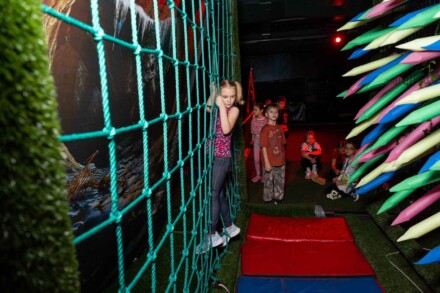 иллюстрация 2 для квеста Вампирлэнд Барнаул