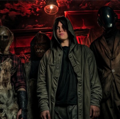 Я Жертва 2 «Коллапс». Вы готовы к тому, чтобы столкнуться со своими самыми глубокими страхами? Готовы ли вы рискнуть всем, чтобы разгадать тайны...