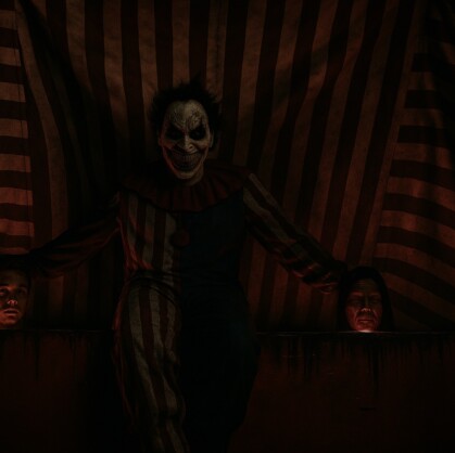 Цирк. Последнее выступление. Добро пожаловать на квест «Цирк. Последнее выступление» в городе Ростов-на-Дону — место, где реальность искажается, а смех оборачивается криком. Здесь каждый ваш шаг может стать последним, если вы не будете внимательны. Вам...