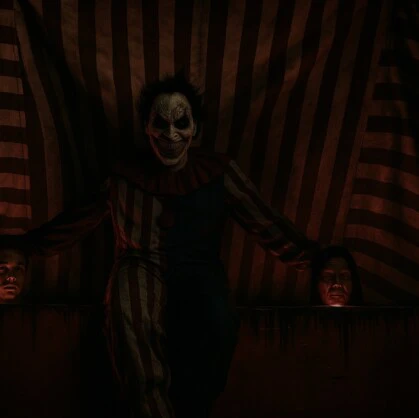 Цирк. Последнее выступление. Добро пожаловать на квест «Цирк. Последнее выступление» в городе Ростов-на-Дону — место, где реальность искажается, а смех оборачивается криком. Здесь каждый ваш шаг может стать последним, если вы не будете внимательны. Вам...