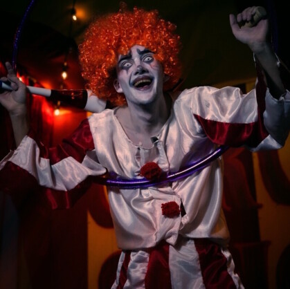 Кукловод: Цирковое шоу. Вы думали, что цирк – это место для веселья и смеха? Приготовьтесь пересмотреть свои представления. Добро пожаловать на квест «Кукловод: Цирковое шоу» в городе Ростов-на-Дону – место, где грань между зрителем и...