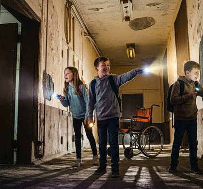 Психушка KIDS. Готовы ли вы стать героями настоящей мистической истории? Тогда добро пожаловать на квест «Психушка KIDS» в городе Ростов-на-Дону! Вам...