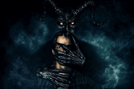 иллюстрация 2 для квеста В объятиях Дьявола Казань